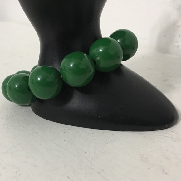 💓 Vintage Modern Cameo & Bead Stretch Bracelet Set - Picture 5 of 11